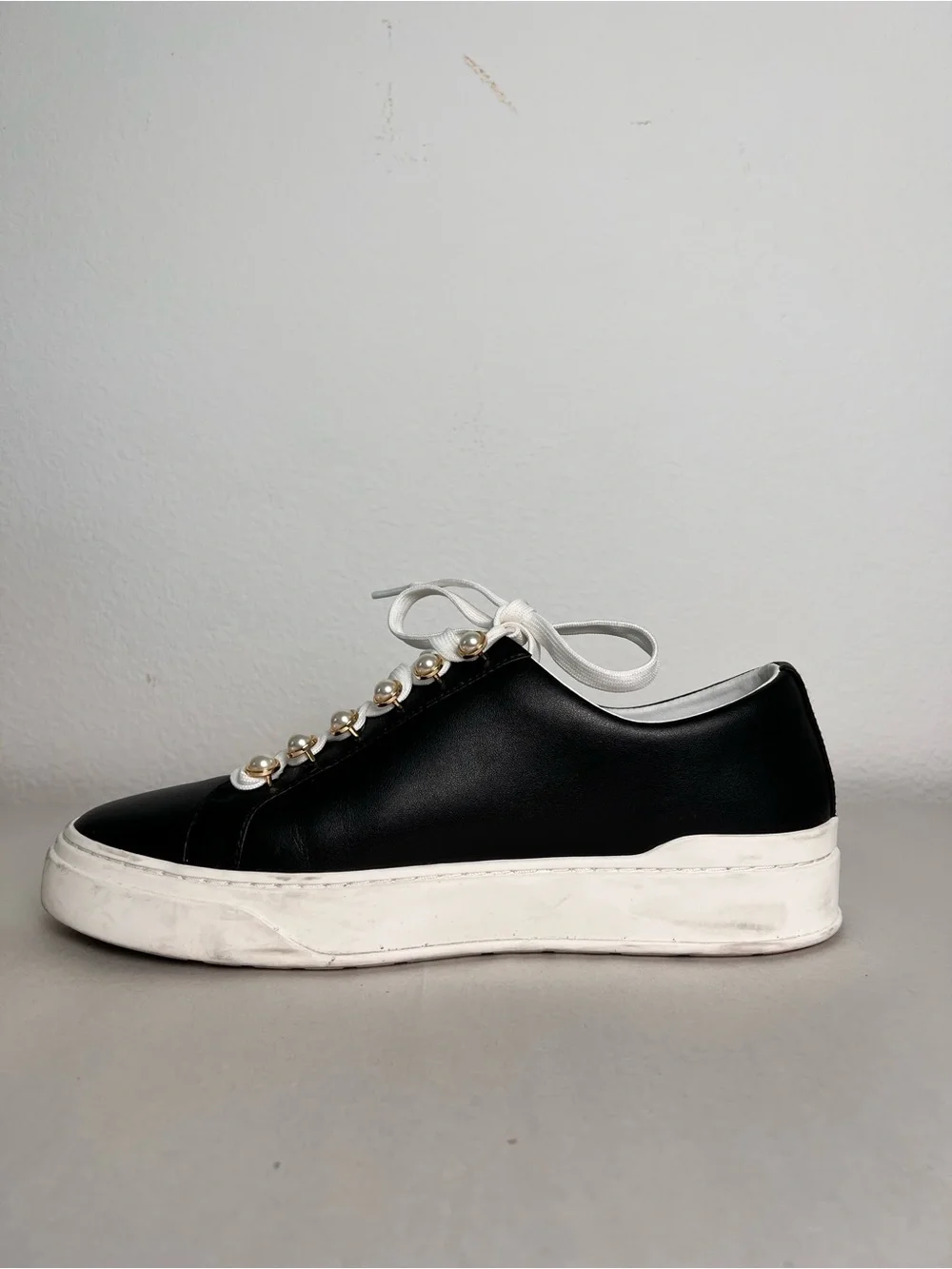 Stuart Weitzman Excelsa Black Embellished Lace Up Leather Sneakers Women's 8.5B